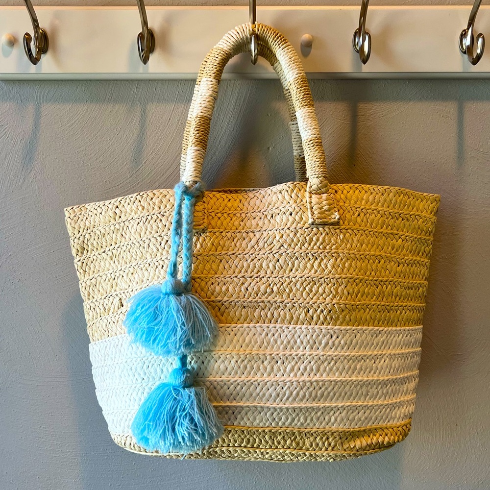 Woven handbag